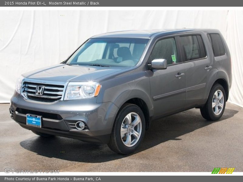 Modern Steel Metallic / Black 2015 Honda Pilot EX-L