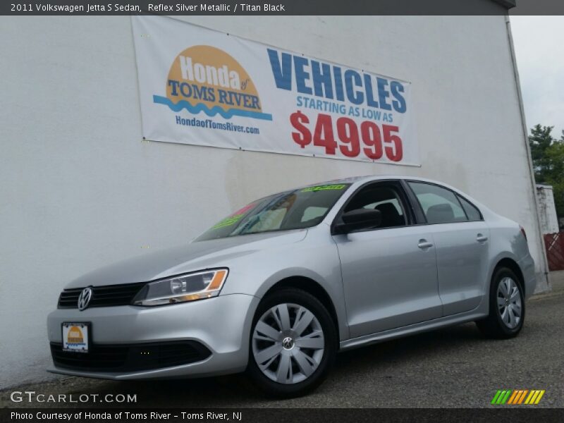 Reflex Silver Metallic / Titan Black 2011 Volkswagen Jetta S Sedan