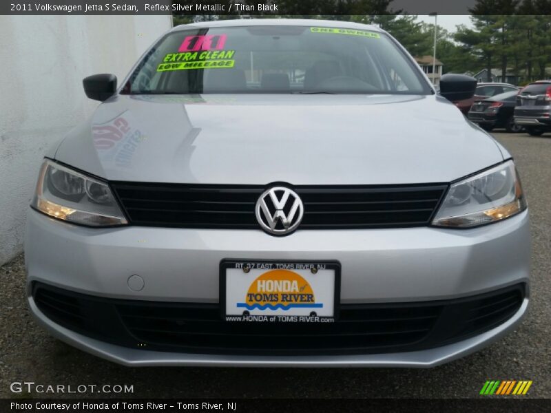 Reflex Silver Metallic / Titan Black 2011 Volkswagen Jetta S Sedan