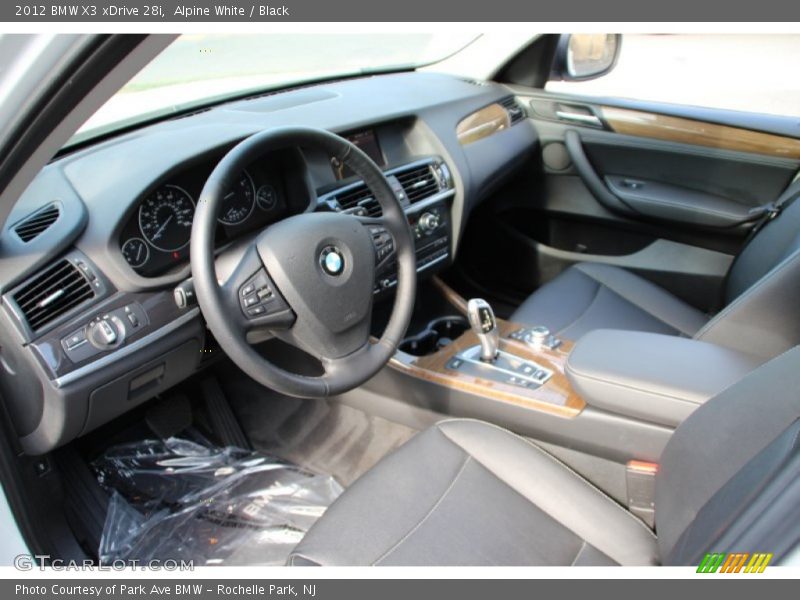 Alpine White / Black 2012 BMW X3 xDrive 28i