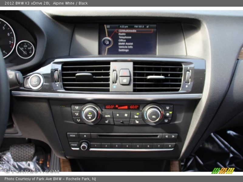 Alpine White / Black 2012 BMW X3 xDrive 28i