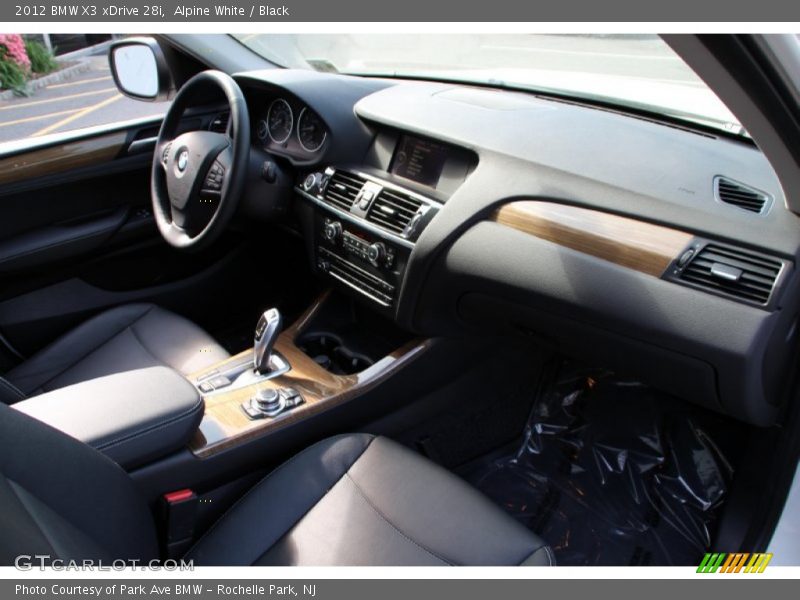 Alpine White / Black 2012 BMW X3 xDrive 28i
