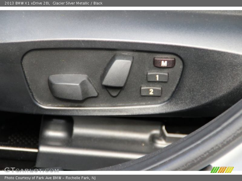 Glacier Silver Metallic / Black 2013 BMW X1 xDrive 28i