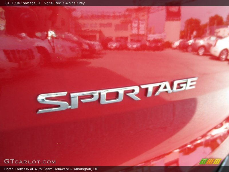 Signal Red / Alpine Gray 2013 Kia Sportage LX