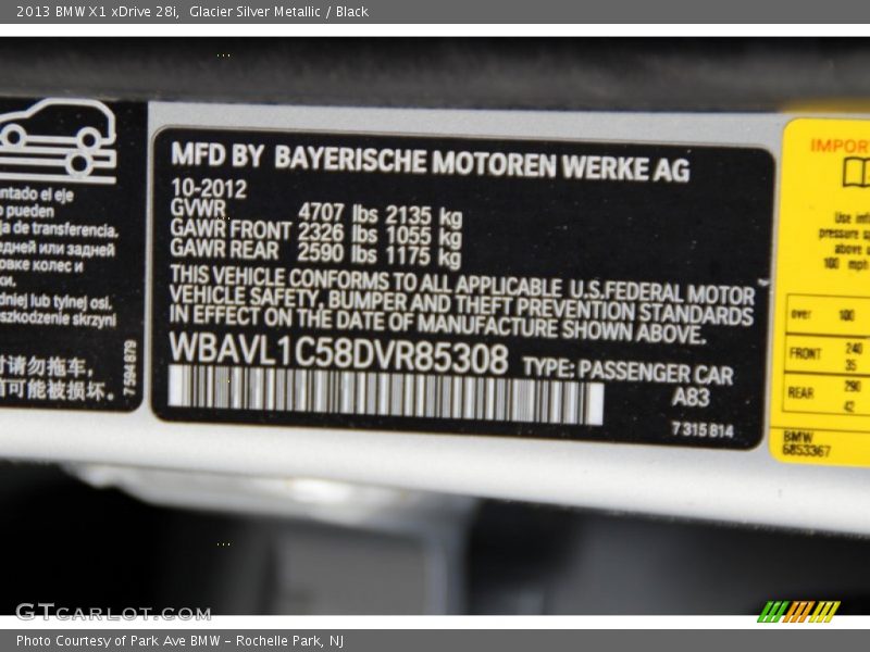 Glacier Silver Metallic / Black 2013 BMW X1 xDrive 28i
