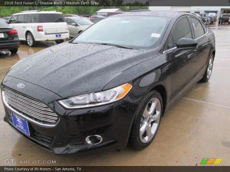 Shadow Black / Medium Earth Gray 2016 Ford Fusion S