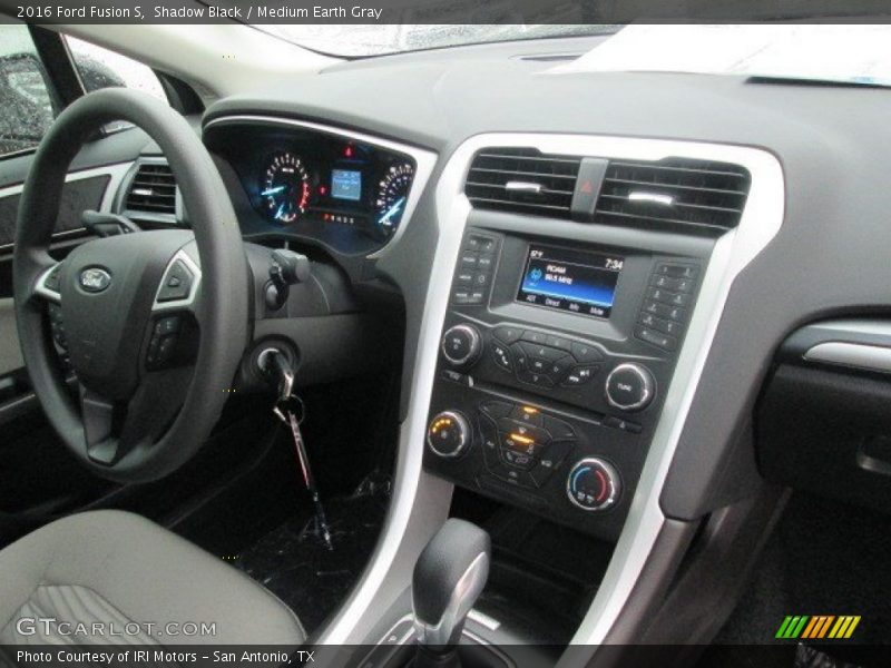 Shadow Black / Medium Earth Gray 2016 Ford Fusion S