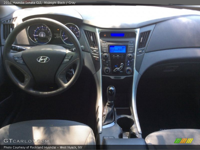 Midnight Black / Gray 2013 Hyundai Sonata GLS