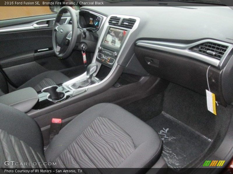 Bronze Fire Metallic / Charcoal Black 2016 Ford Fusion SE