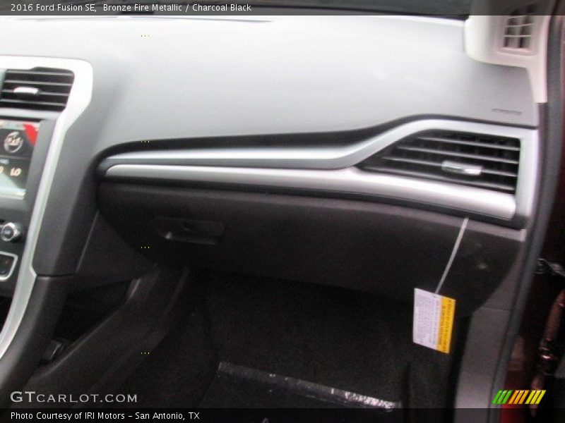 Bronze Fire Metallic / Charcoal Black 2016 Ford Fusion SE
