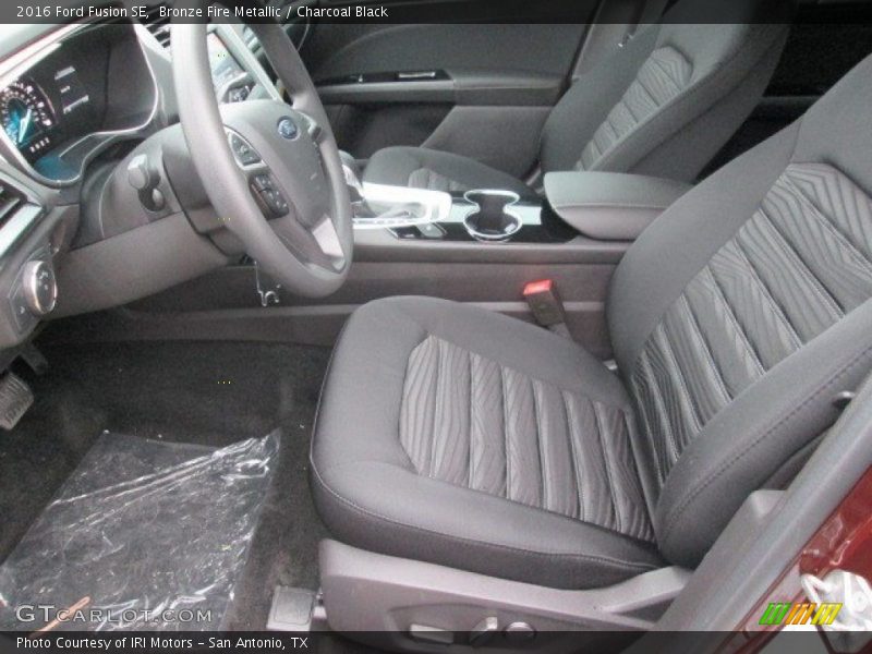 Bronze Fire Metallic / Charcoal Black 2016 Ford Fusion SE