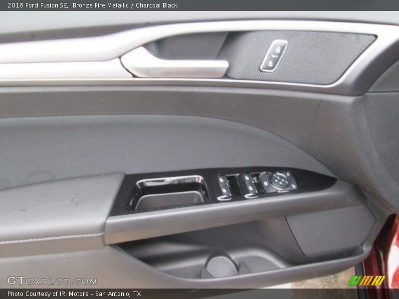 Bronze Fire Metallic / Charcoal Black 2016 Ford Fusion SE