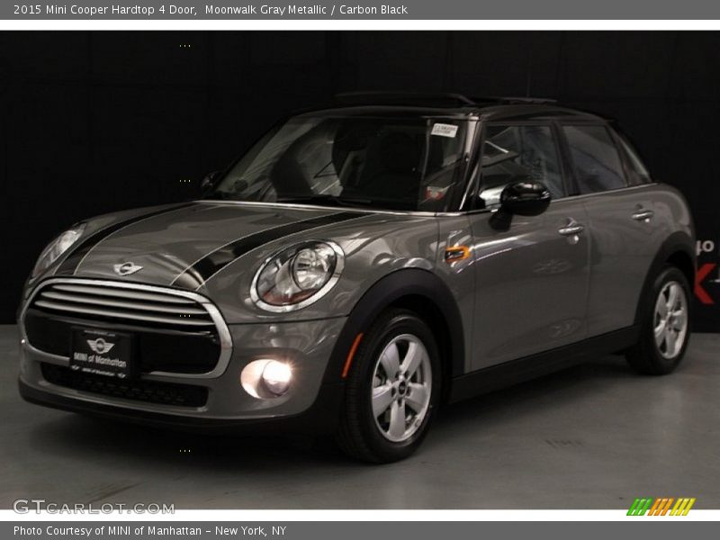 Moonwalk Gray Metallic / Carbon Black 2015 Mini Cooper Hardtop 4 Door