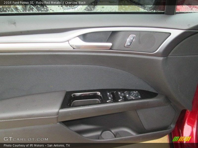 Ruby Red Metallic / Charcoal Black 2016 Ford Fusion SE