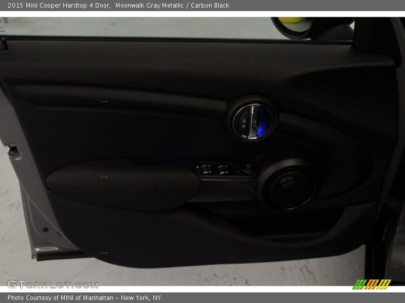 Moonwalk Gray Metallic / Carbon Black 2015 Mini Cooper Hardtop 4 Door