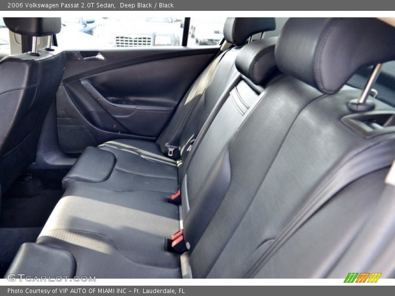 Deep Black / Black 2006 Volkswagen Passat 2.0T Sedan