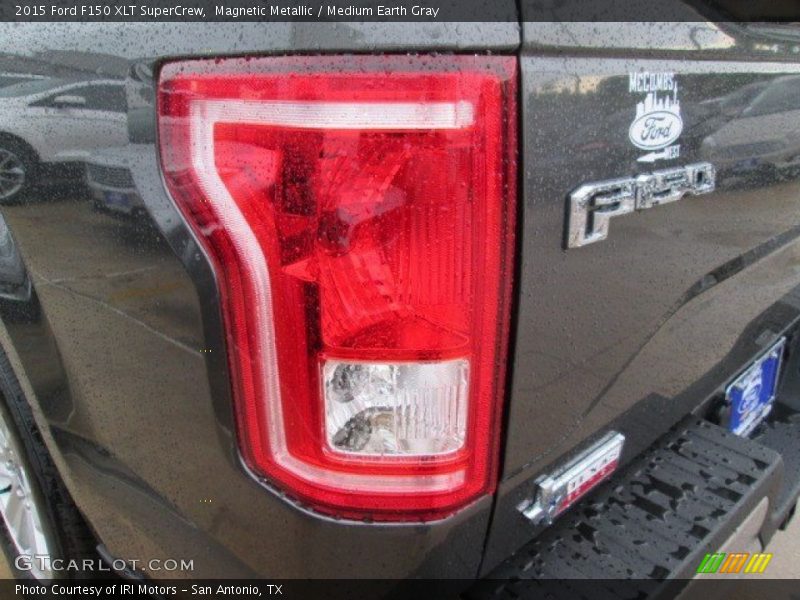 Magnetic Metallic / Medium Earth Gray 2015 Ford F150 XLT SuperCrew