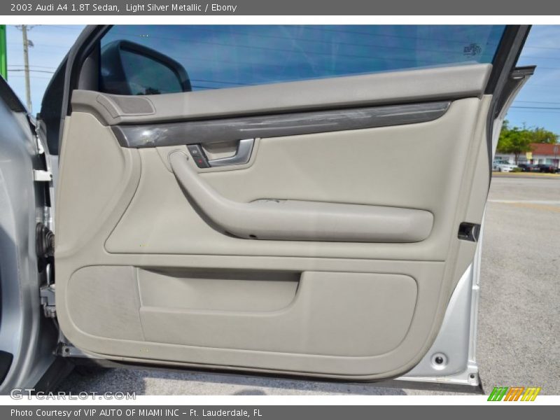 Light Silver Metallic / Ebony 2003 Audi A4 1.8T Sedan