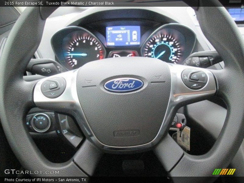 Tuxedo Black Metallic / Charcoal Black 2015 Ford Escape SE