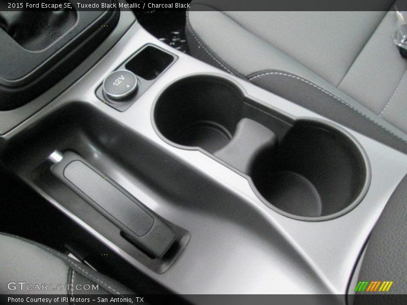 Tuxedo Black Metallic / Charcoal Black 2015 Ford Escape SE