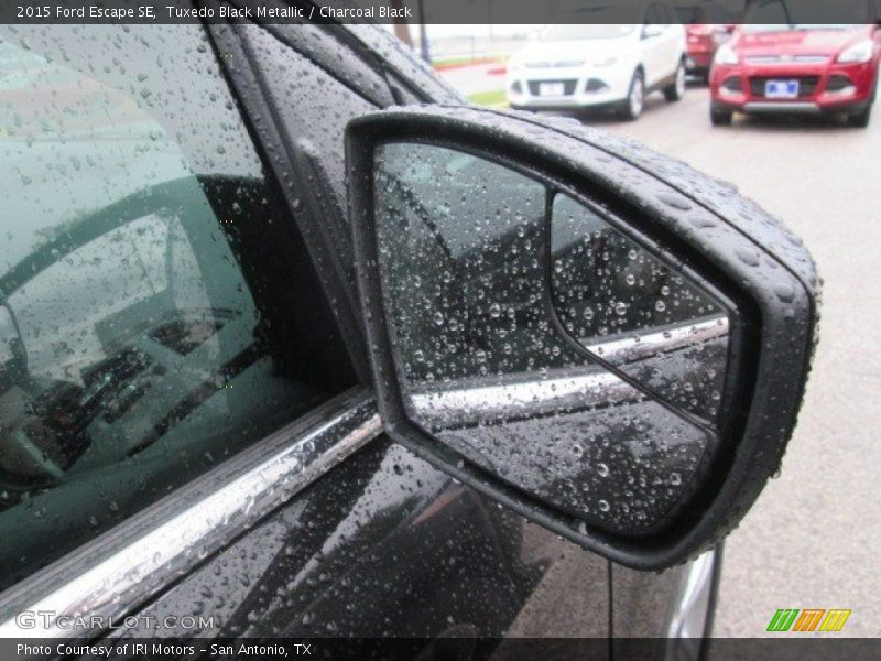 Tuxedo Black Metallic / Charcoal Black 2015 Ford Escape SE