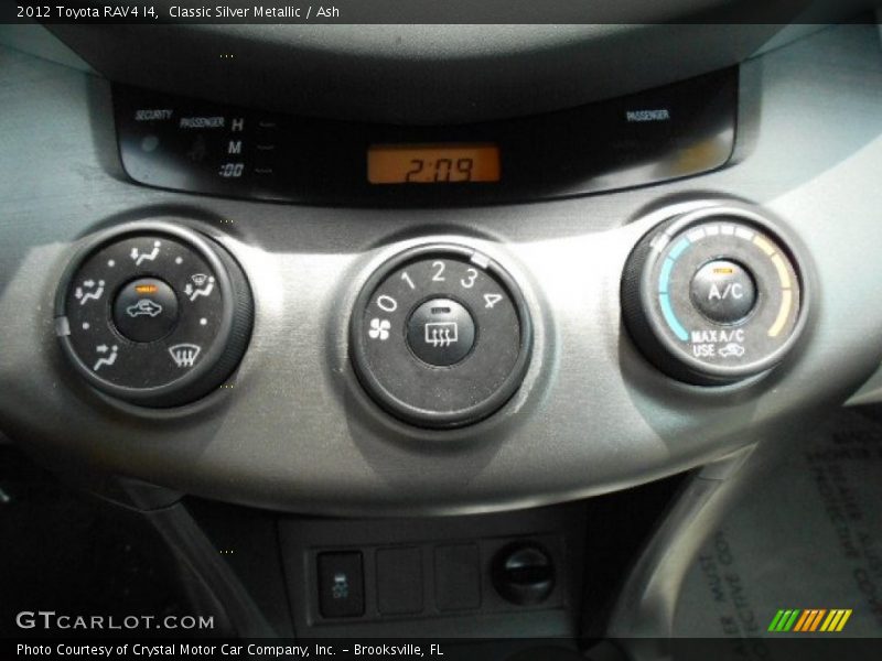 Classic Silver Metallic / Ash 2012 Toyota RAV4 I4