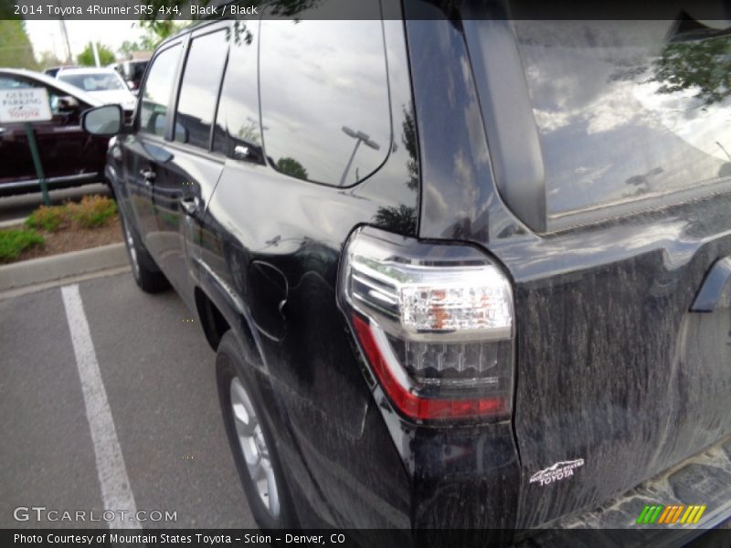 Black / Black 2014 Toyota 4Runner SR5 4x4