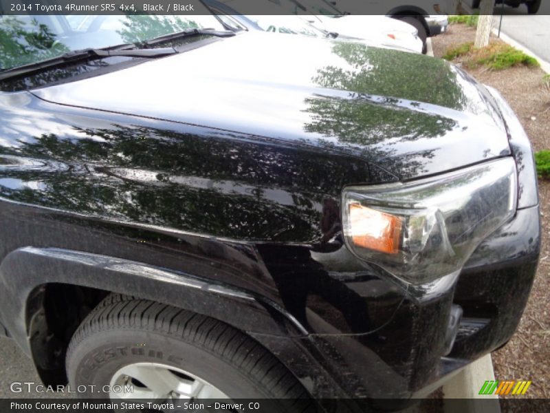 Black / Black 2014 Toyota 4Runner SR5 4x4