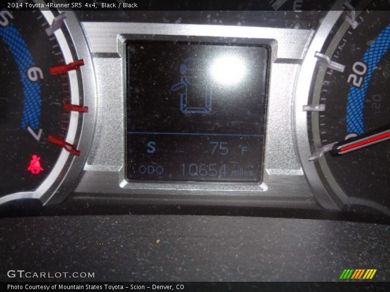 Black / Black 2014 Toyota 4Runner SR5 4x4