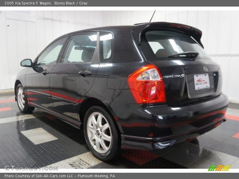 Ebony Black / Gray 2005 Kia Spectra 5 Wagon