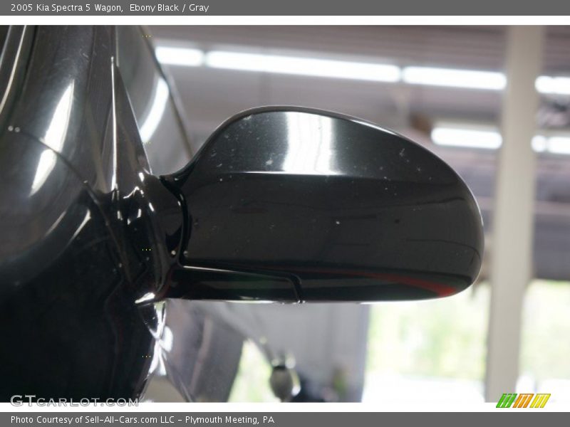 Ebony Black / Gray 2005 Kia Spectra 5 Wagon