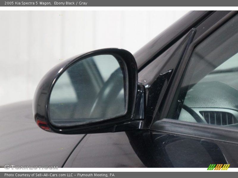 Ebony Black / Gray 2005 Kia Spectra 5 Wagon