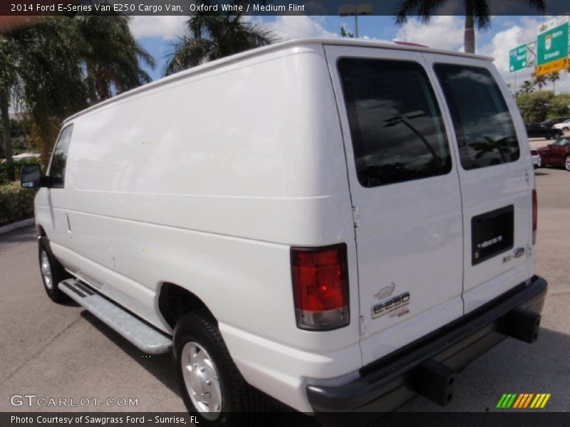 Oxford White / Medium Flint 2014 Ford E-Series Van E250 Cargo Van