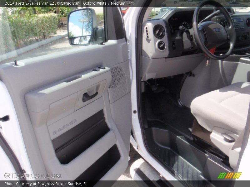 Oxford White / Medium Flint 2014 Ford E-Series Van E250 Cargo Van