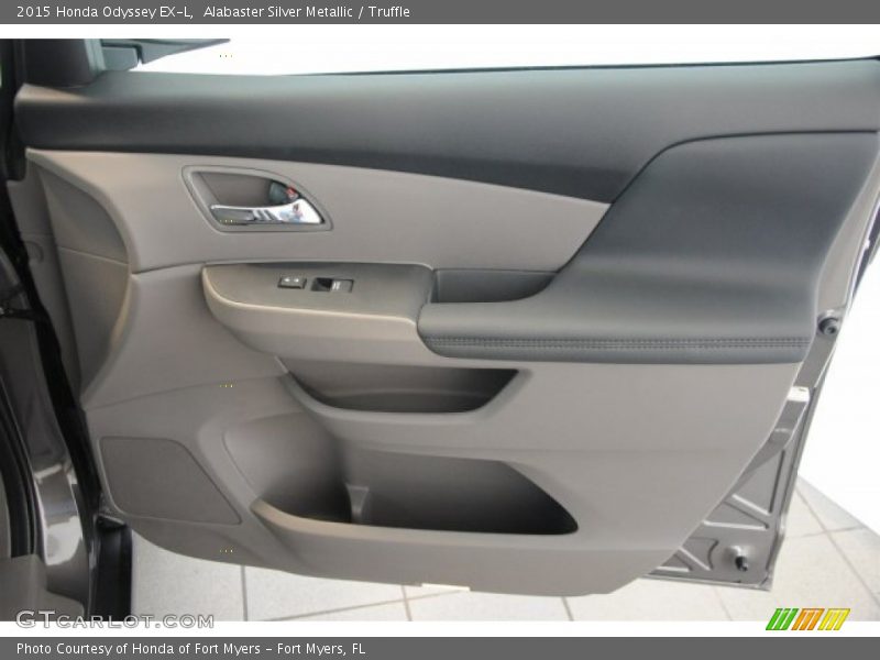 Alabaster Silver Metallic / Truffle 2015 Honda Odyssey EX-L