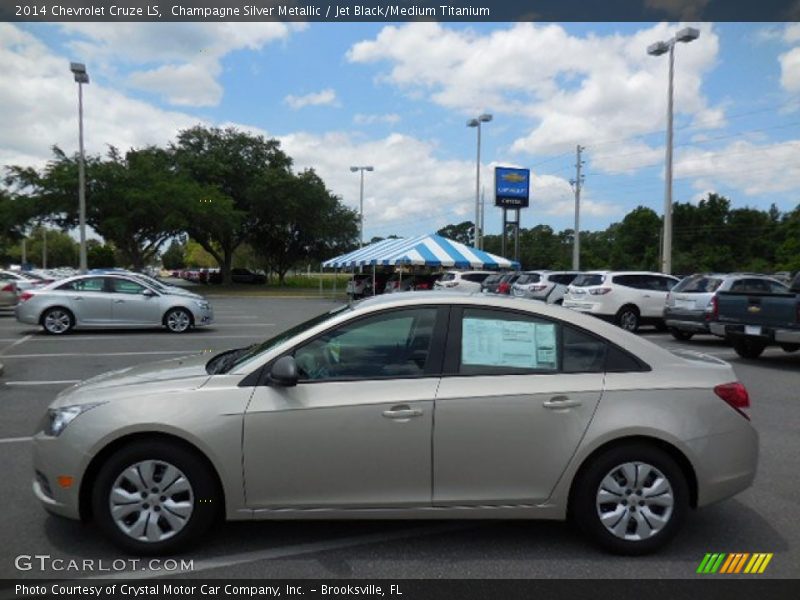 Champagne Silver Metallic / Jet Black/Medium Titanium 2014 Chevrolet Cruze LS