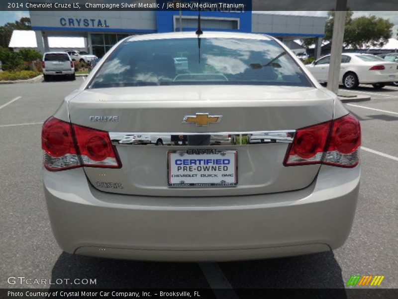 Champagne Silver Metallic / Jet Black/Medium Titanium 2014 Chevrolet Cruze LS