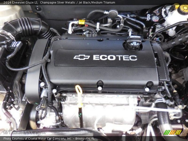 Champagne Silver Metallic / Jet Black/Medium Titanium 2014 Chevrolet Cruze LS