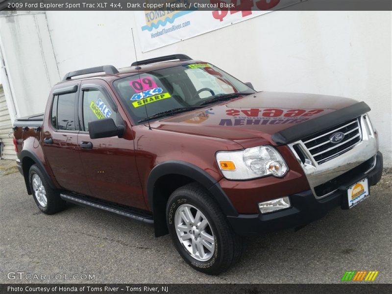 Dark Copper Metallic / Charcoal Black 2009 Ford Explorer Sport Trac XLT 4x4