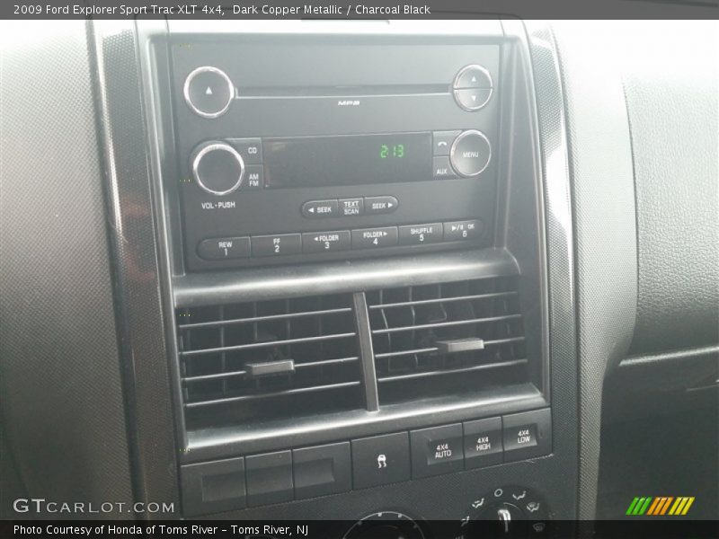 Dark Copper Metallic / Charcoal Black 2009 Ford Explorer Sport Trac XLT 4x4