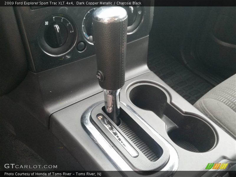 Dark Copper Metallic / Charcoal Black 2009 Ford Explorer Sport Trac XLT 4x4