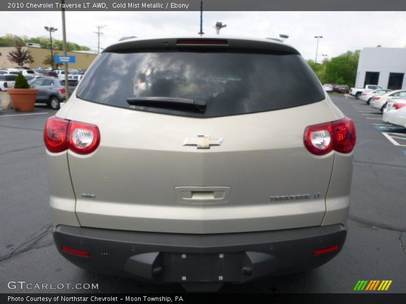 Gold Mist Metallic / Ebony 2010 Chevrolet Traverse LT AWD