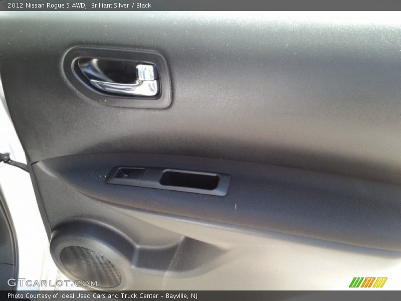 Brilliant Silver / Black 2012 Nissan Rogue S AWD