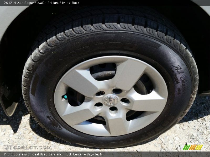 Brilliant Silver / Black 2012 Nissan Rogue S AWD