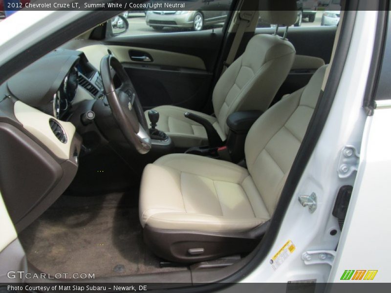 Summit White / Cocoa/Light Neutral 2012 Chevrolet Cruze LT