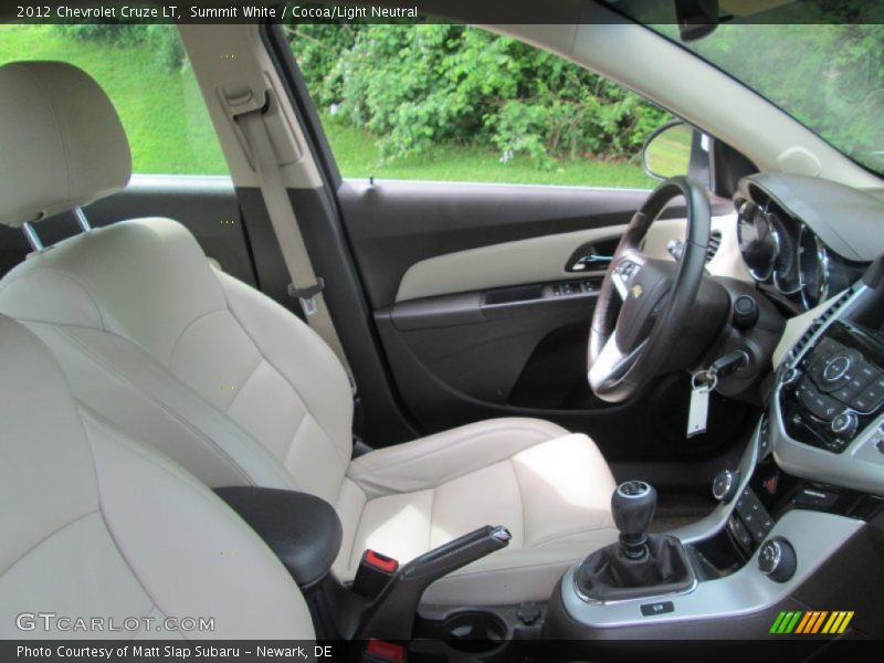 Summit White / Cocoa/Light Neutral 2012 Chevrolet Cruze LT