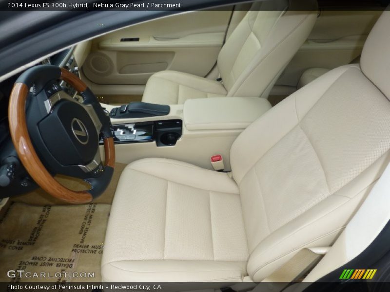 Front Seat of 2014 ES 300h Hybrid