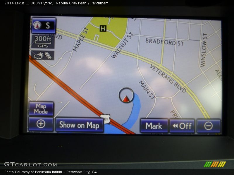 Navigation of 2014 ES 300h Hybrid