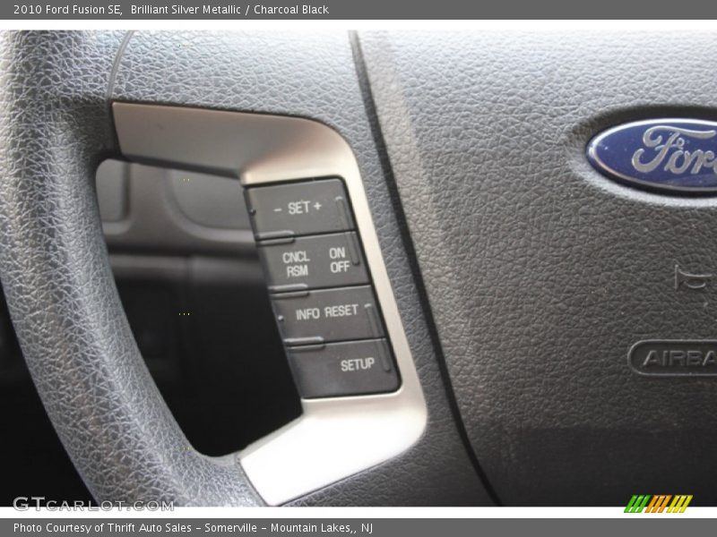 Brilliant Silver Metallic / Charcoal Black 2010 Ford Fusion SE