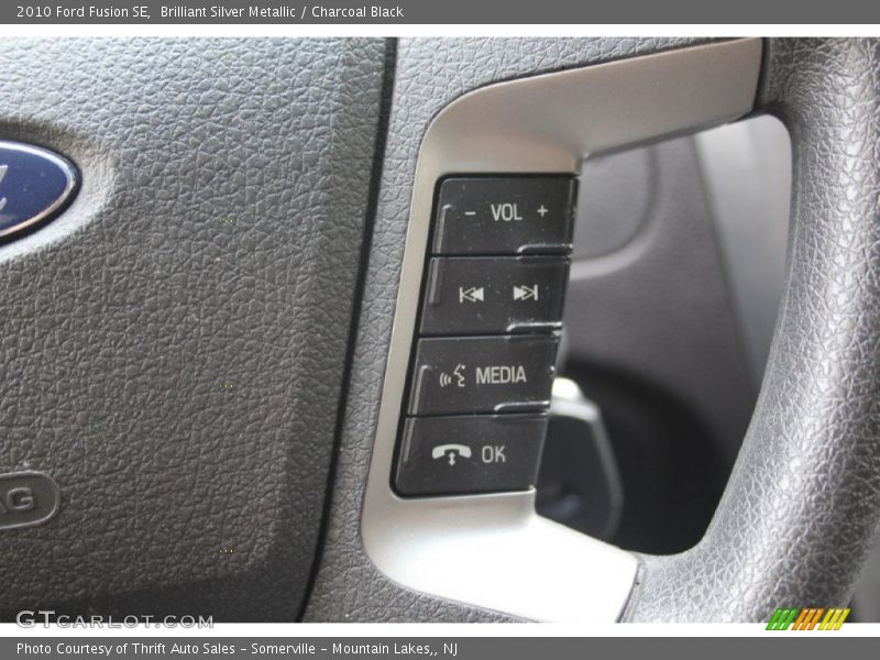 Brilliant Silver Metallic / Charcoal Black 2010 Ford Fusion SE